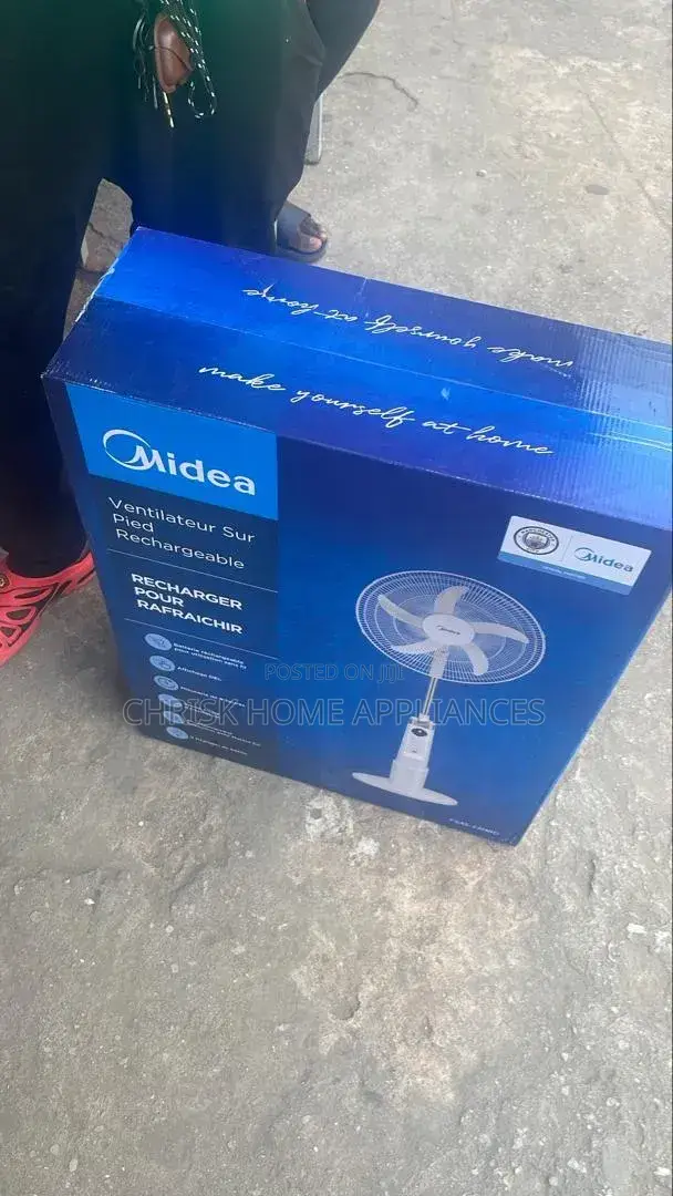 Rechargeable Fan Midea