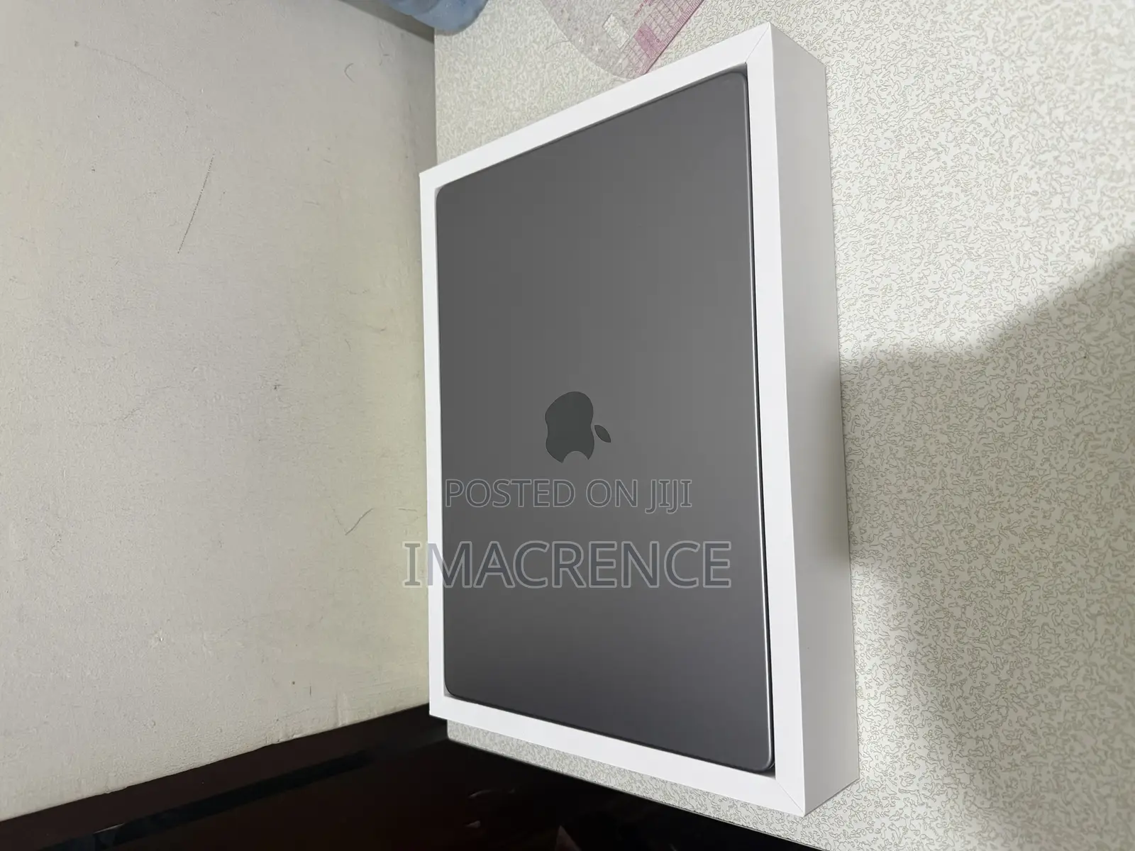 Laptop Apple MacBook Pro 2021 M1 16GB Apple M1 Pro SSD 512GB