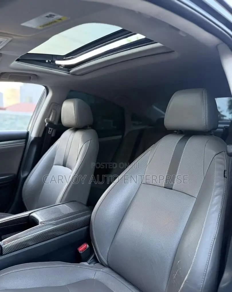 Honda Civic Touring 4dr Sedan (1.5L 4cyl) 2017 Black