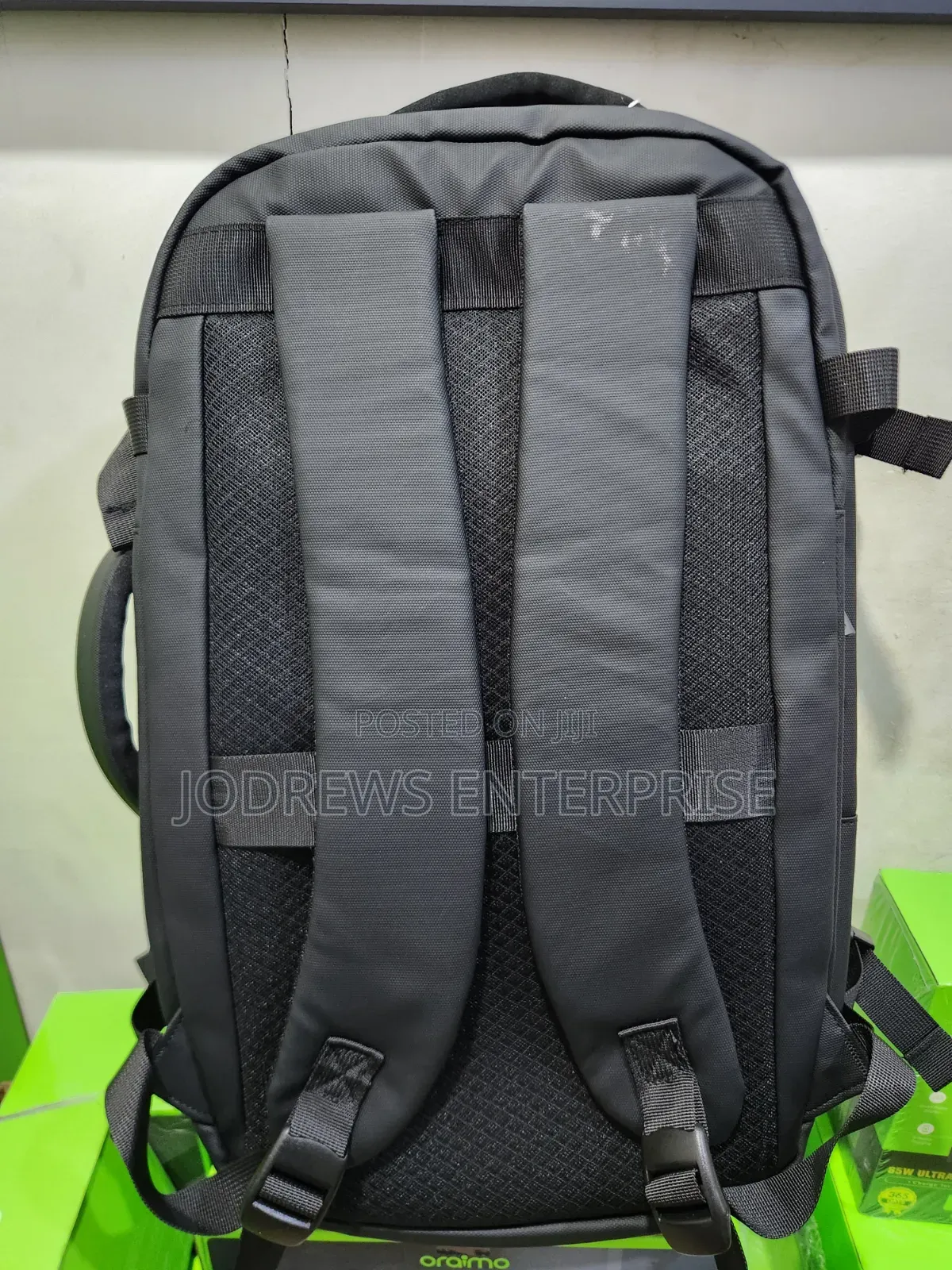 Oraimo Megacarry Expandable Business Backpack