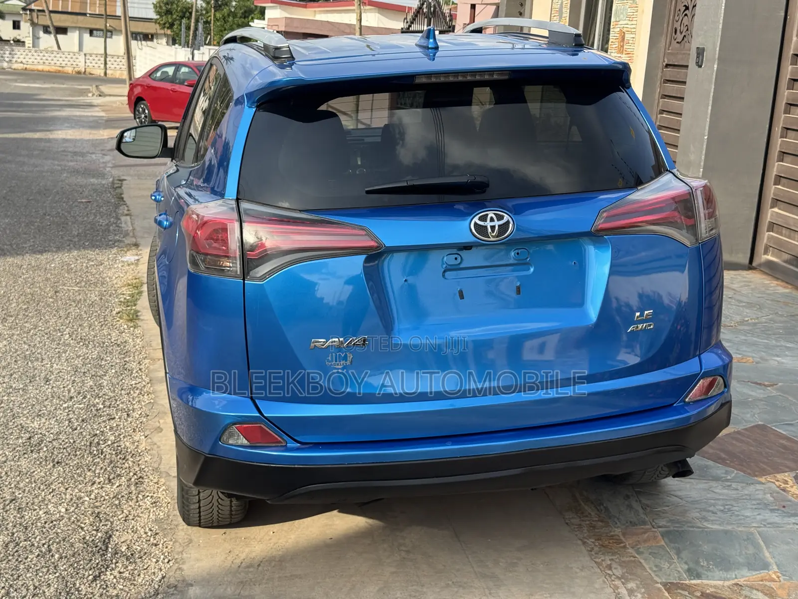 Toyota RAV4 LE AWD (2.5L 4cyl 6A) 2016 Blue