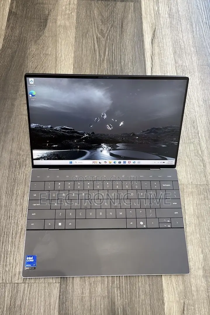 Laptop Dell XPS 13 16GB Intel Core Ultra 7 SSD 512GB