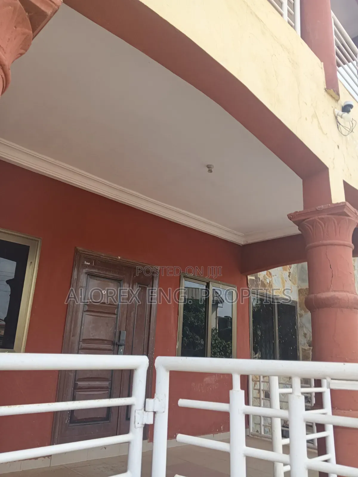2bdrm Apartment in Amanfro, Frafraha for rent