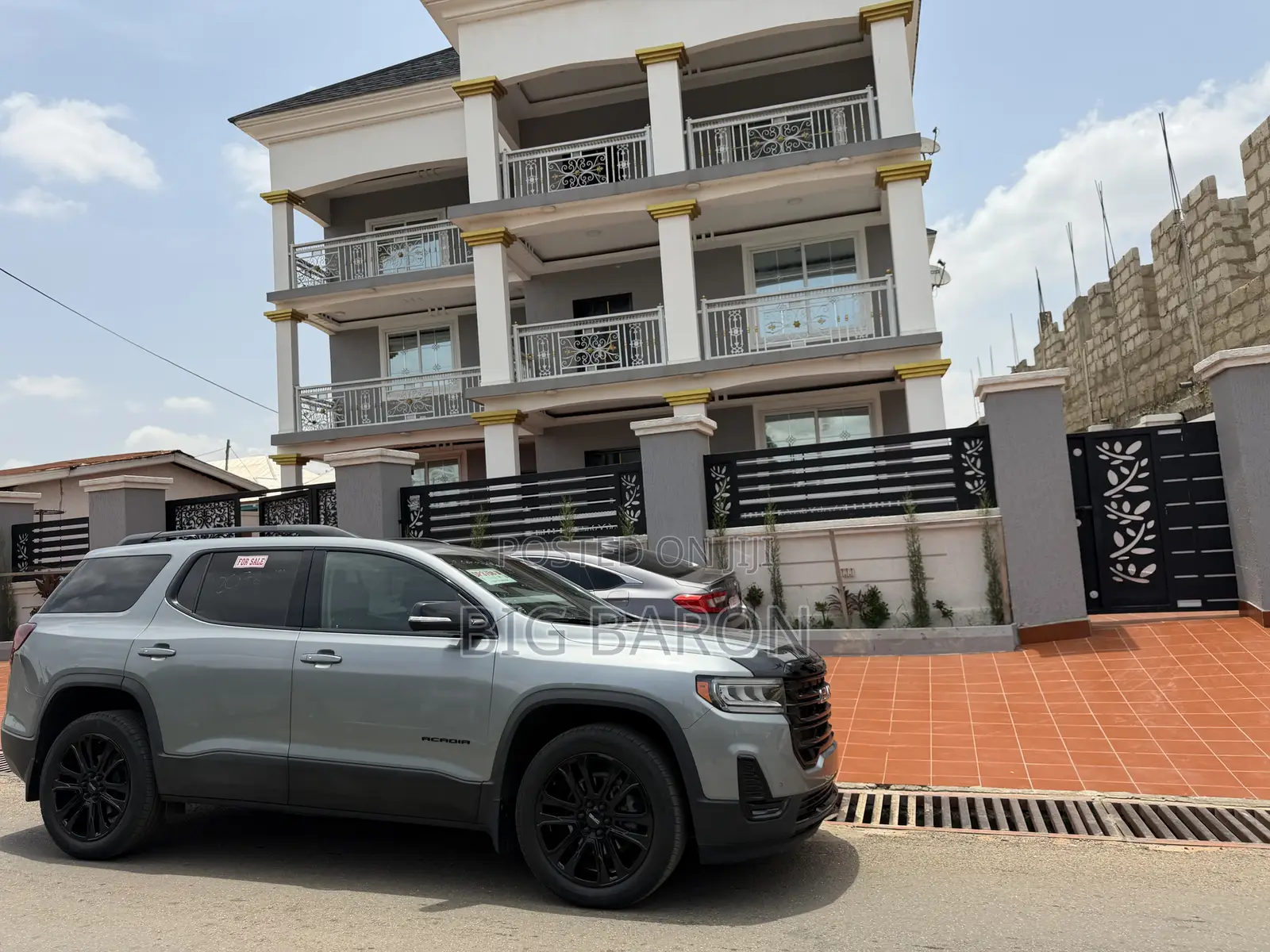 GMC Acadia SLE AWD 2023 Silver