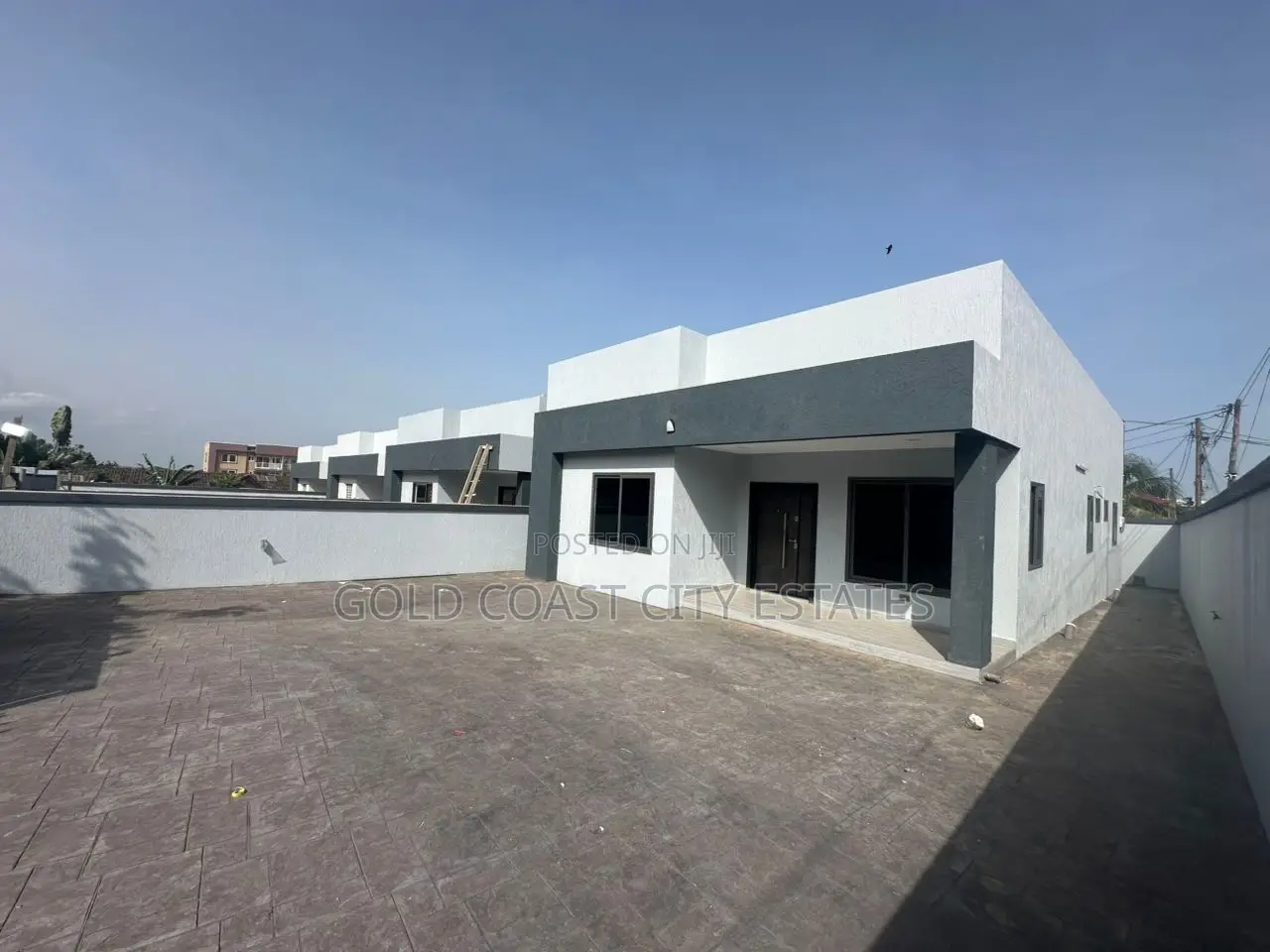 3bdrm House in Achimota for sale