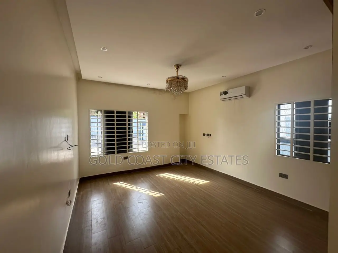3bdrm House in Achimota for sale