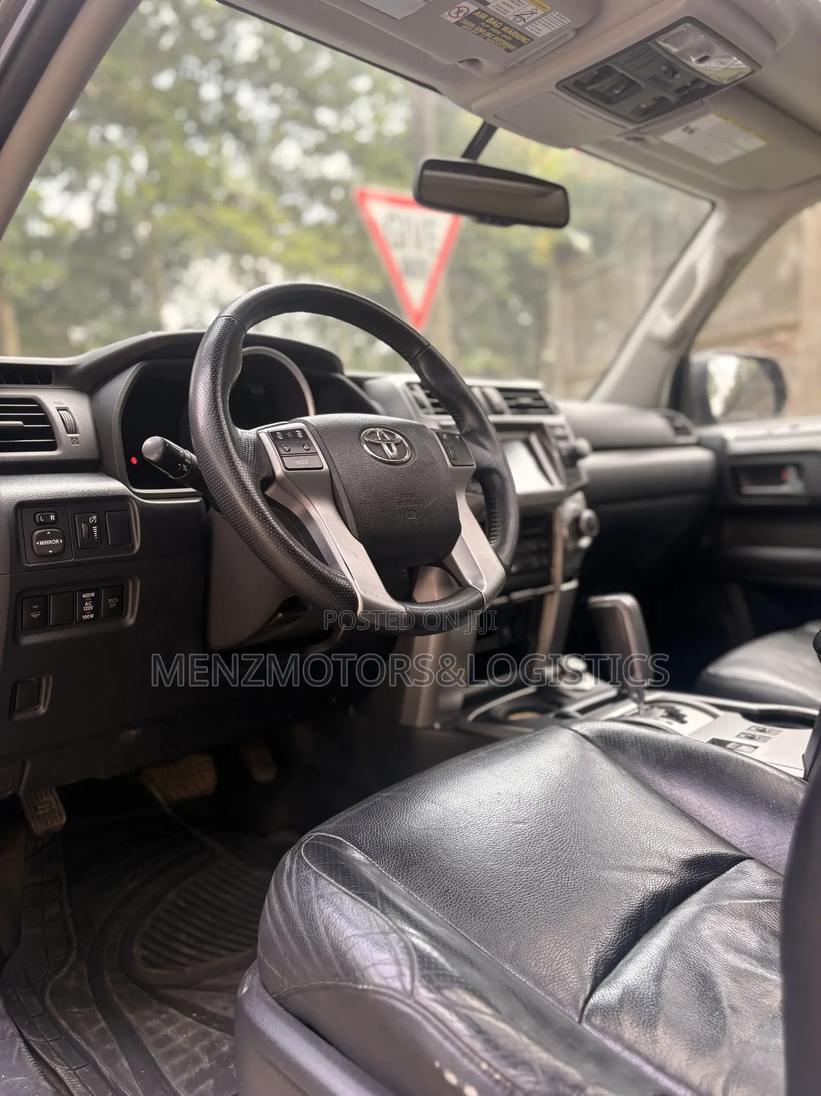 Toyota 4-Runner Limited 4WD 2011 Gray