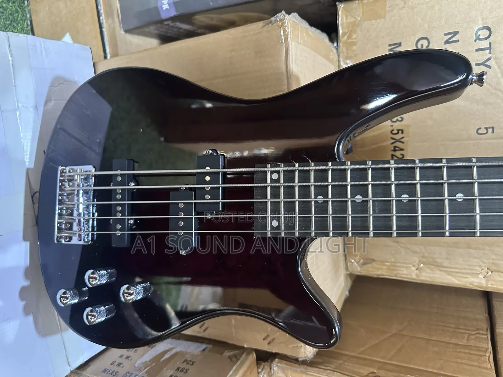 Ibanez Gio 5 Strings Passive Bass Guitar [Coffee Brown]