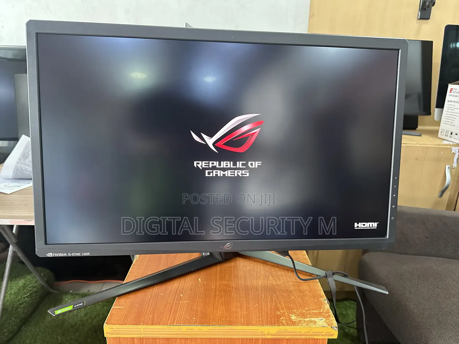 Asus Rog Swift Pg27uq 27” Uhd 144hz Dp