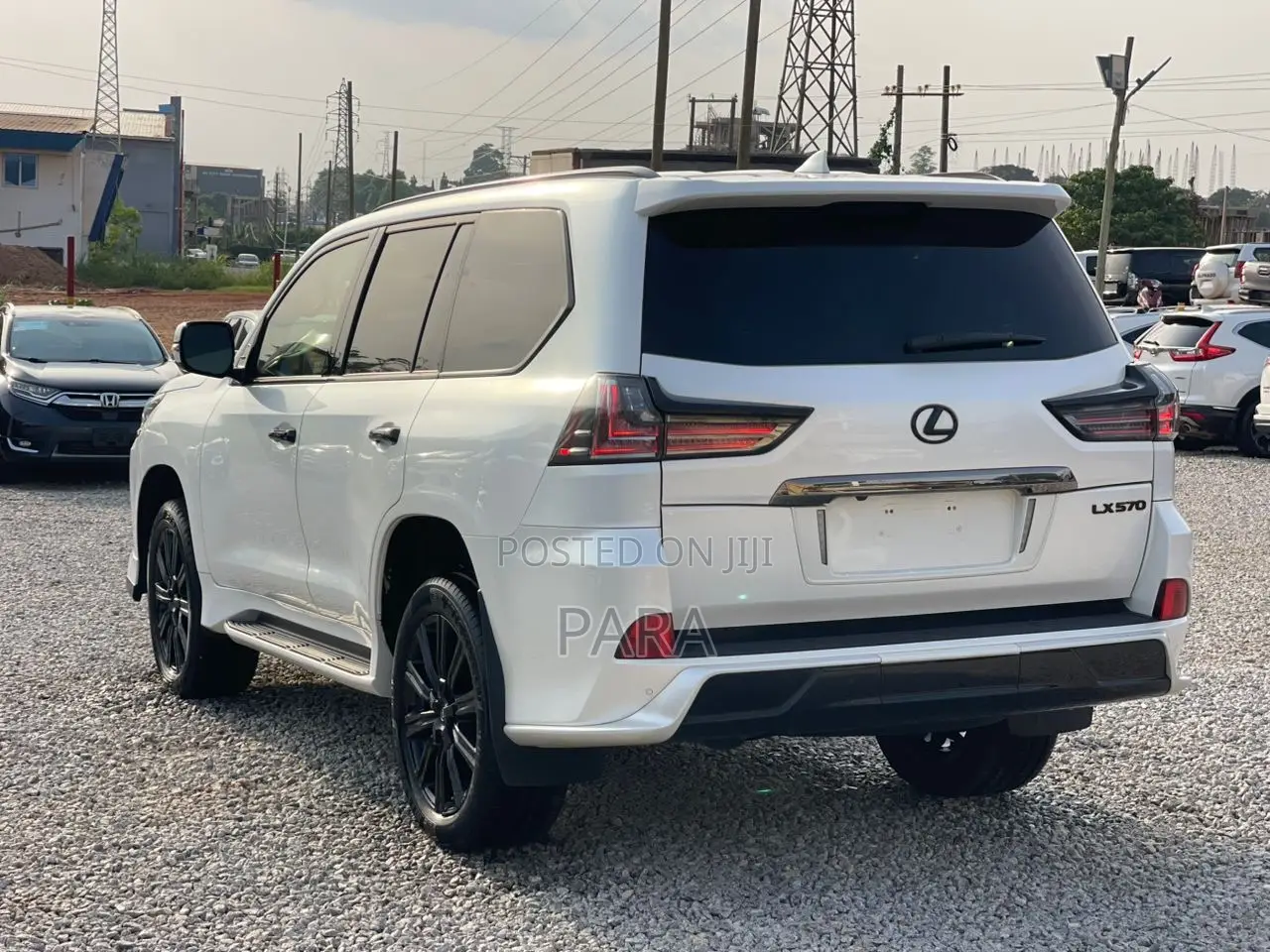 Lexus LX 570 (5 seats) AWD 2021 White