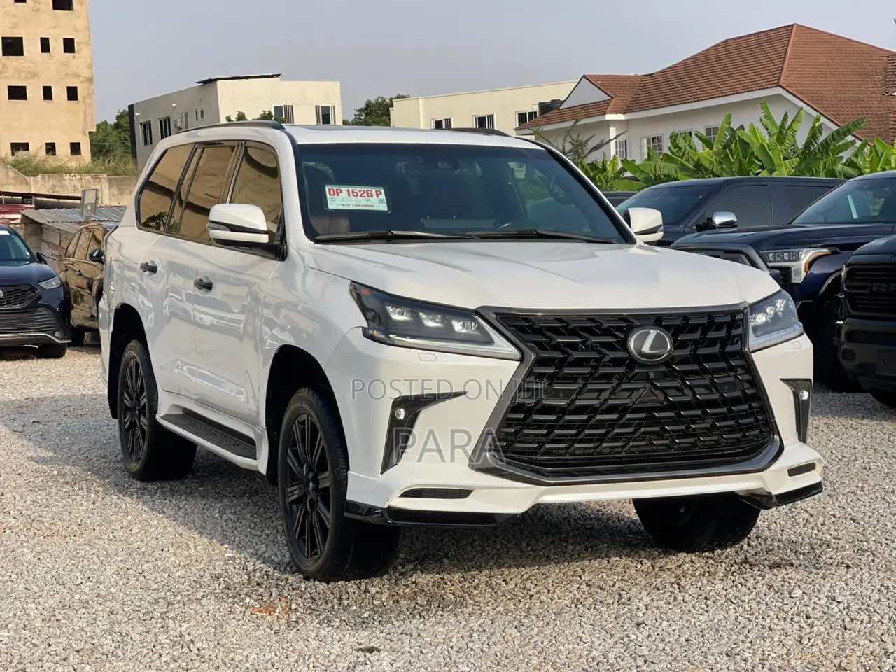 Lexus LX 570 (5 seats) AWD 2021 White