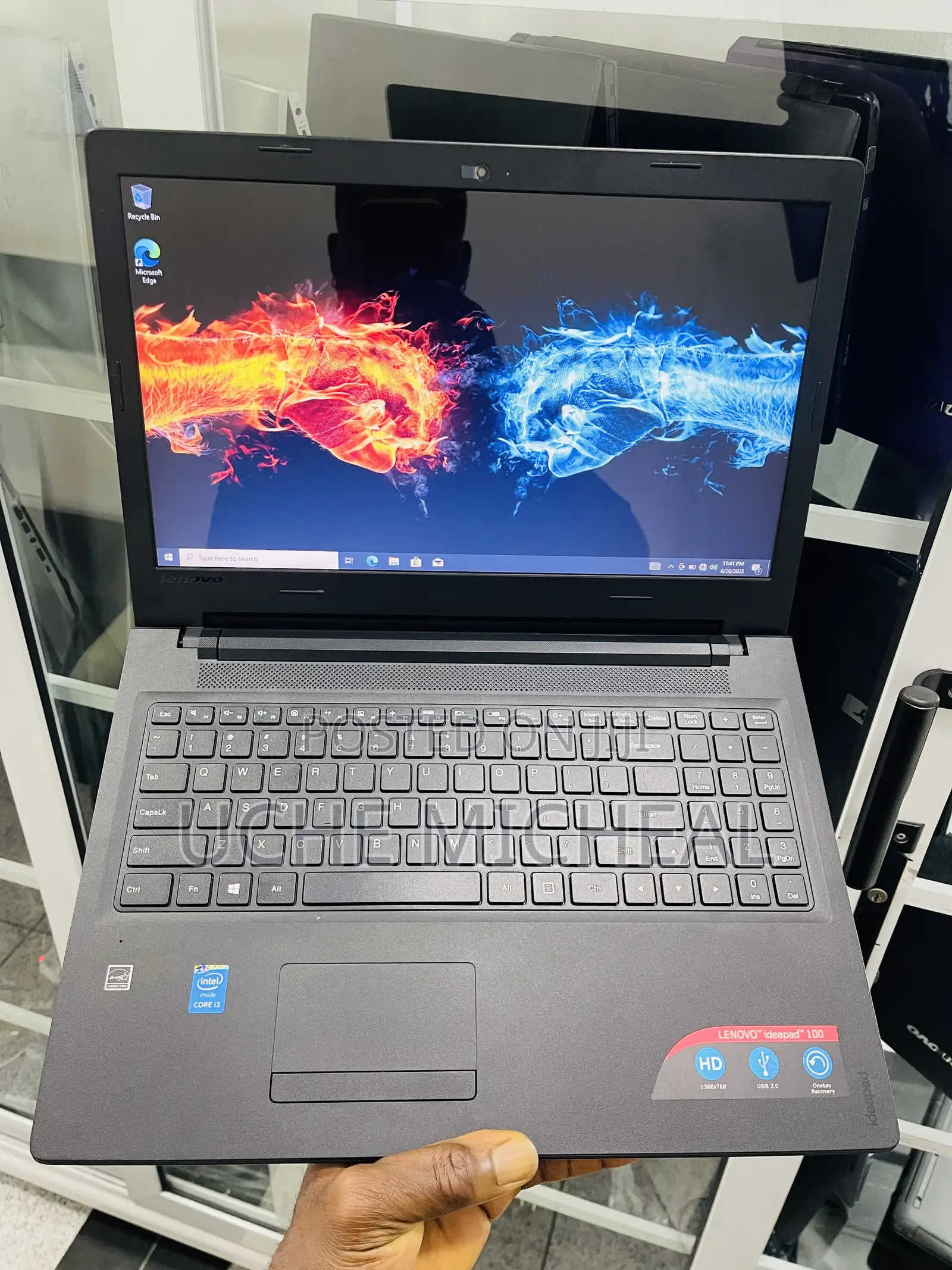 Laptop Lenovo IdeaPad 100 8GB Intel Core i3 HDD 500GB