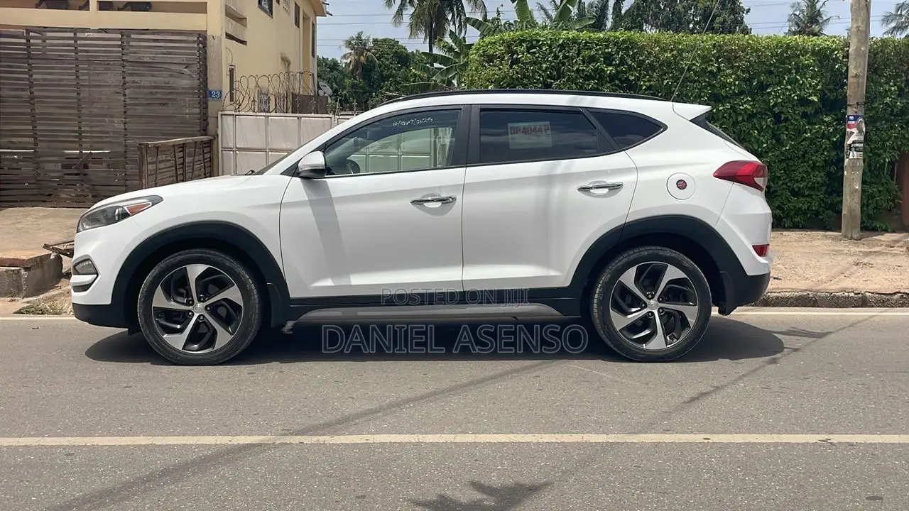 Hyundai Tucson 2017 White