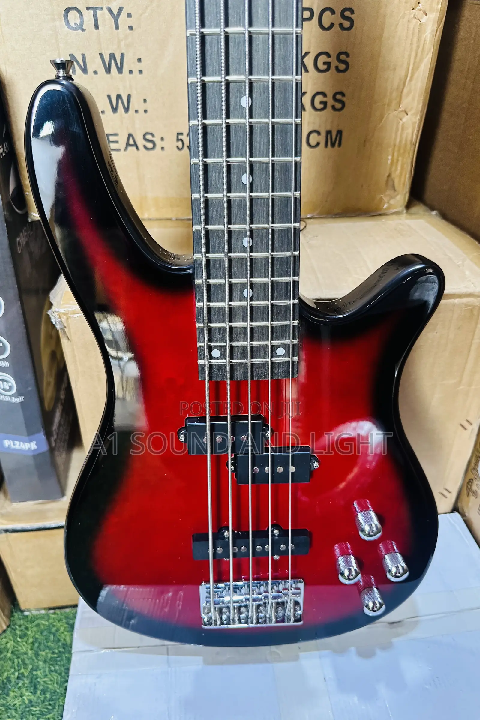 Ibanez Gio 5 Strings Passive Bass Guitar[Red]