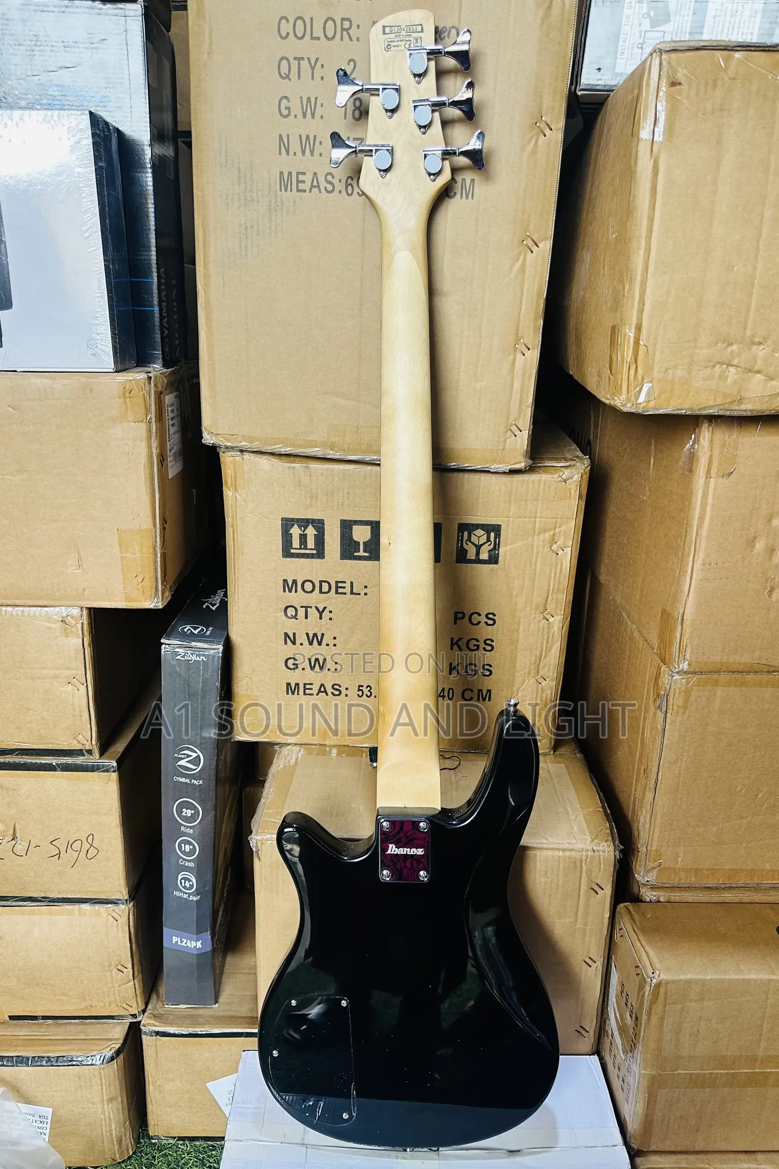Ibanez Gio 5 Strings Passive Bass Guitar[Red]