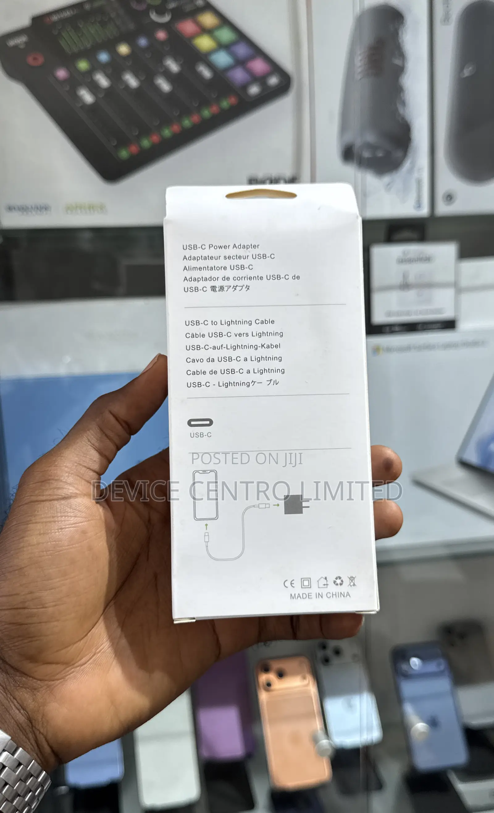 Apple Usb-C to Lightning 3 Pins Adapter
