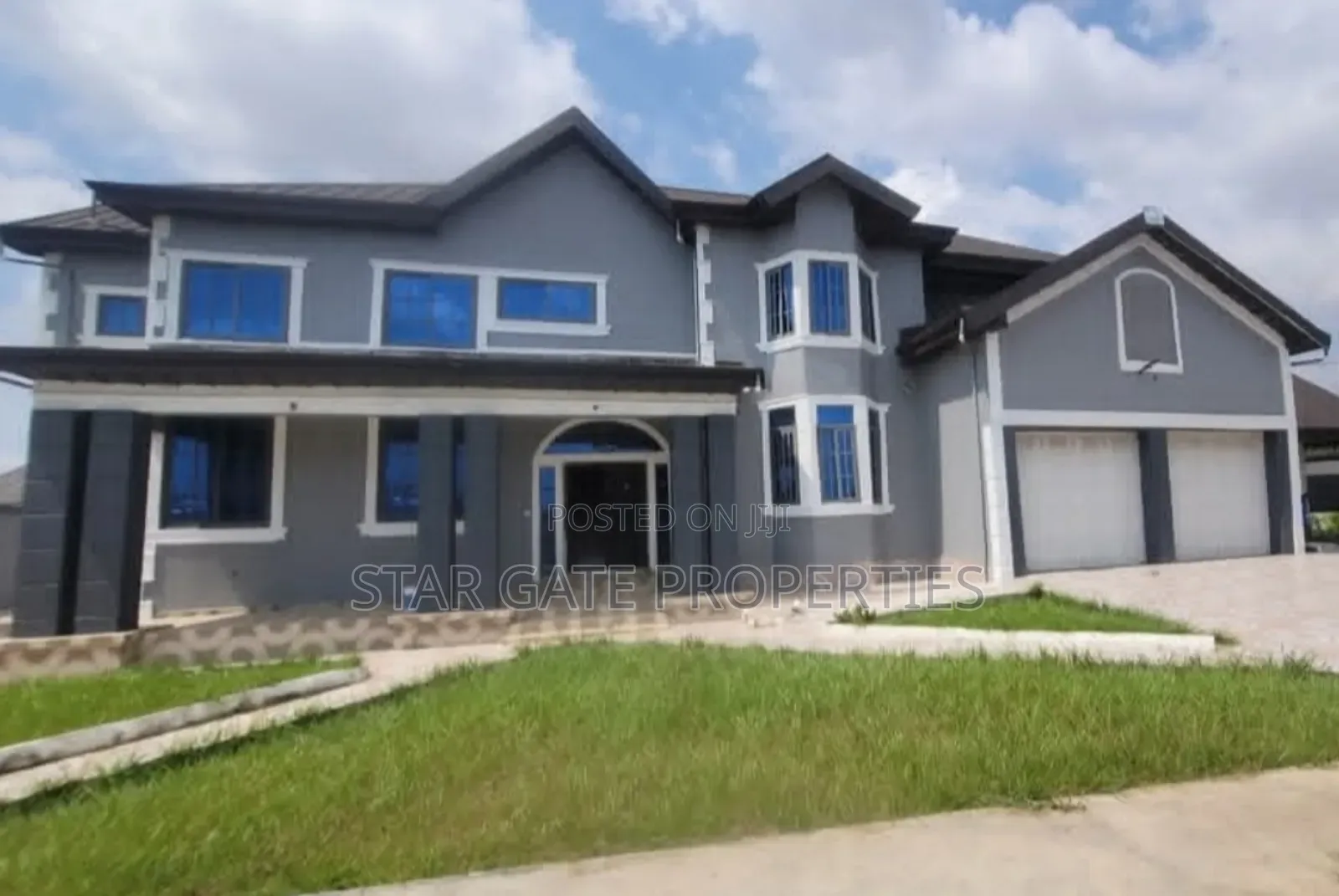 5bdrm House in Sokoban Apaaso (, Kumasi Metropolitan for sale