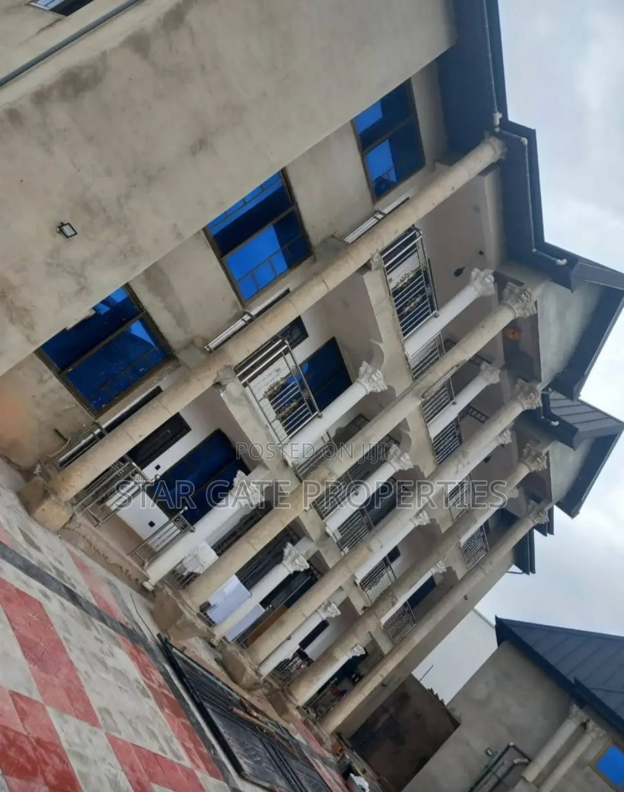 12bdrm Apartment in Kenyasi Abrem, Kumasi Metropolitan for sale