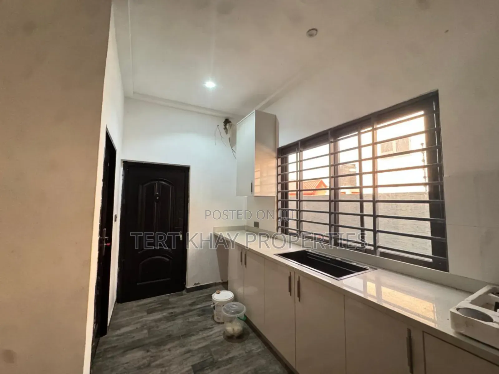 4bdrm House in Oyarifa for sale