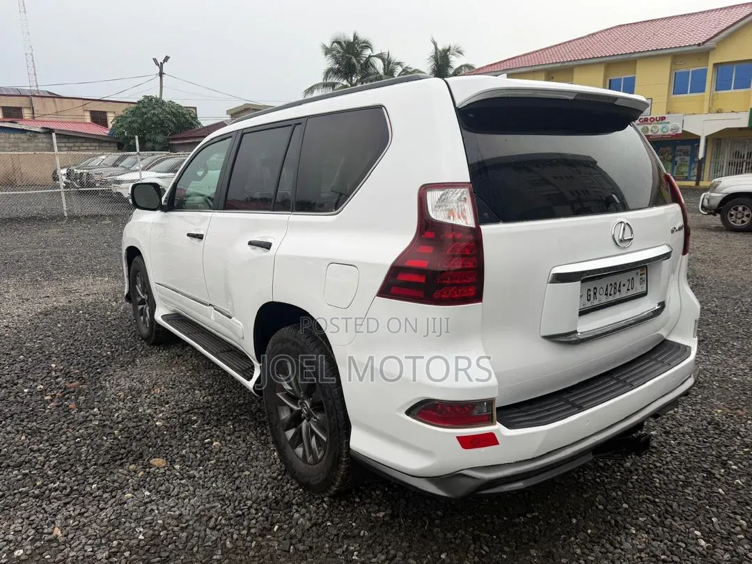Lexus GX 460 Luxury 2018 White