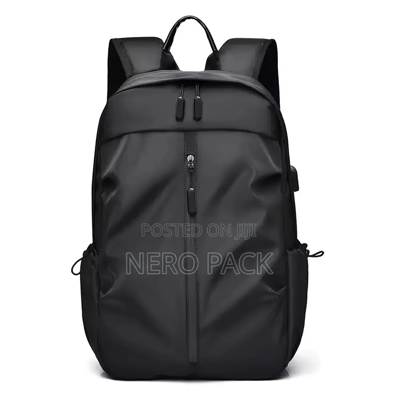 Large Capacity Smart Casual Sports / Laptop Waterproof Backpack