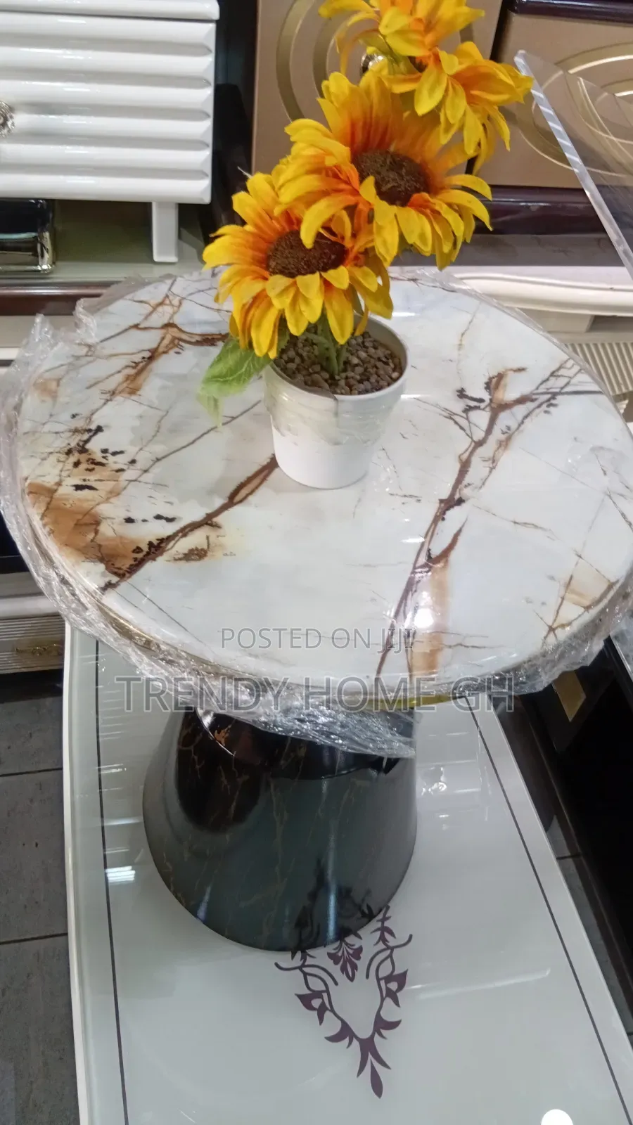 Classic Modern Bedside Coffee Table