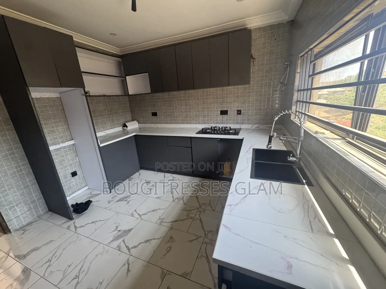 2bdrm Apartment in Gbawe Zero Top for rent