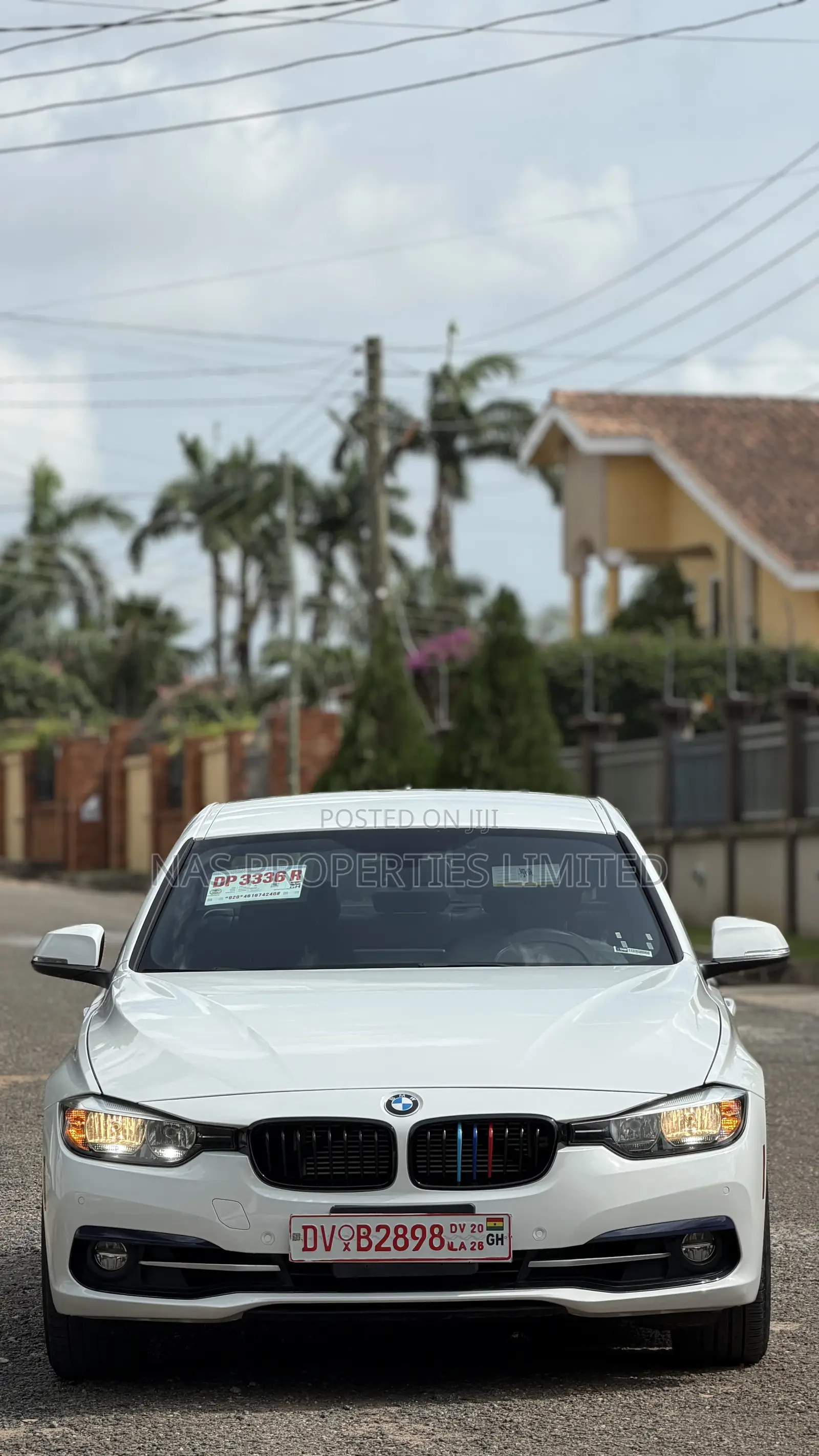 BMW 330i 2017 White