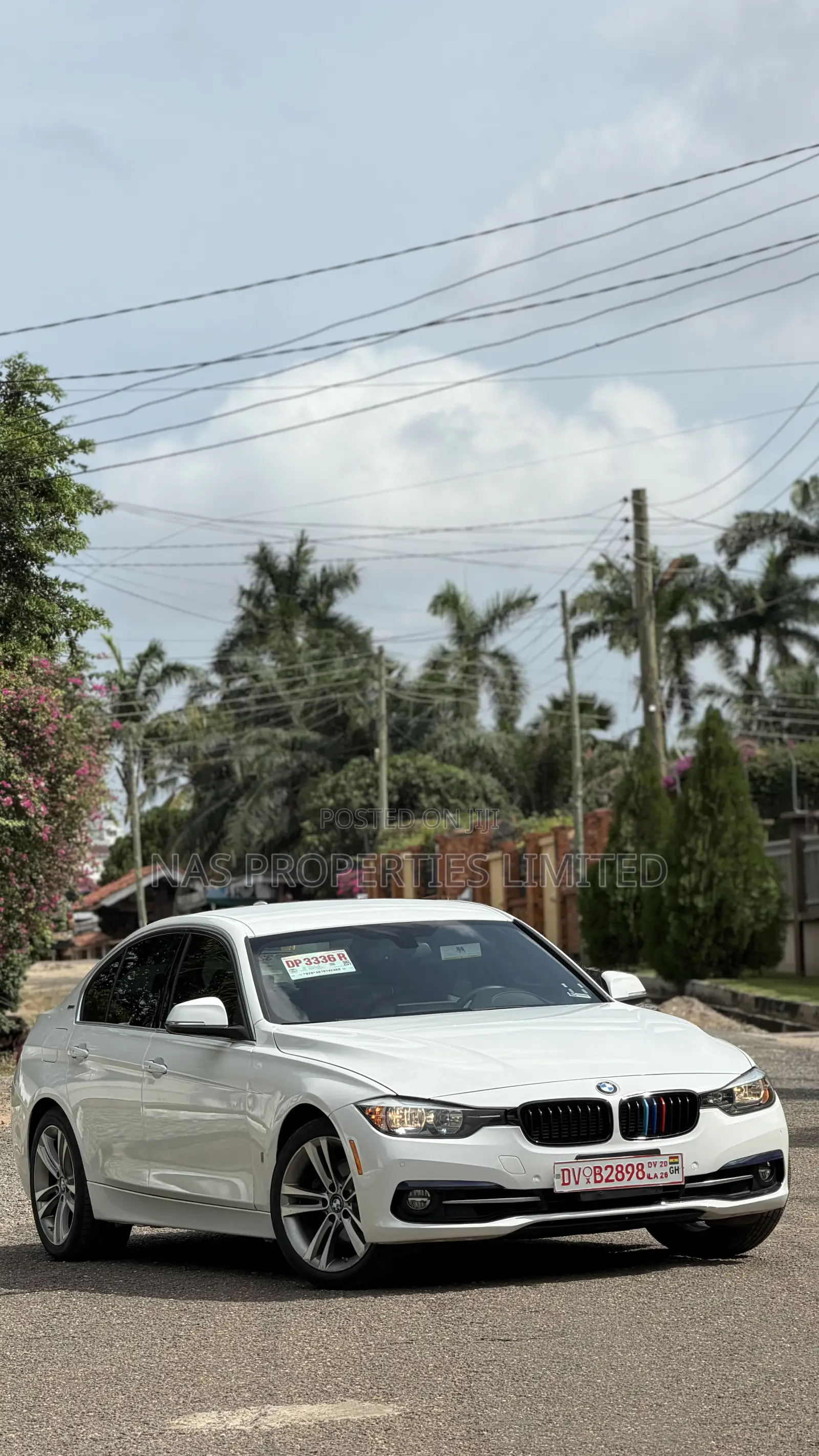 BMW 330i 2017 White