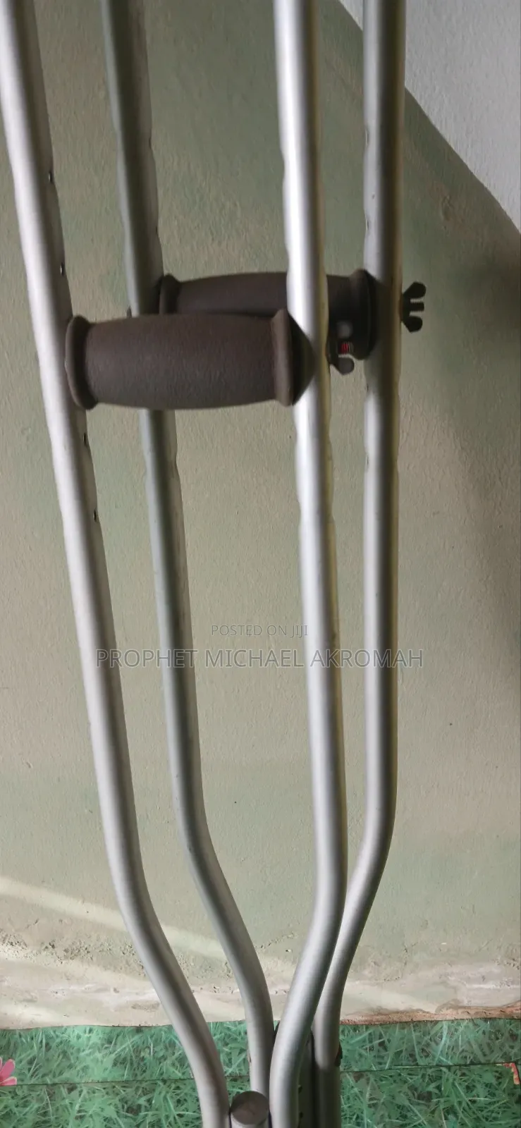 Crutches - Long and Short