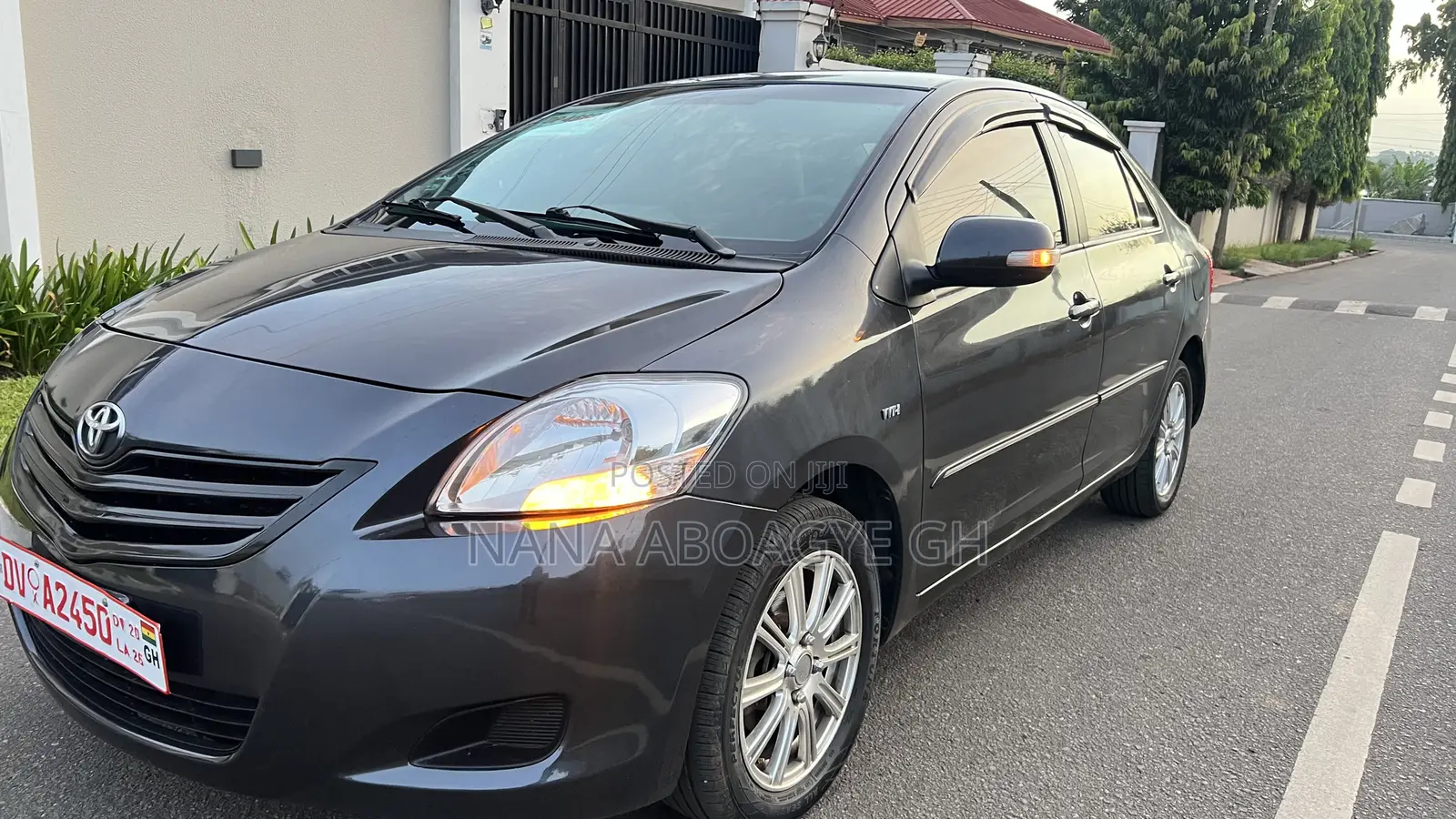 Toyota Yaris 2010 Matt Black
