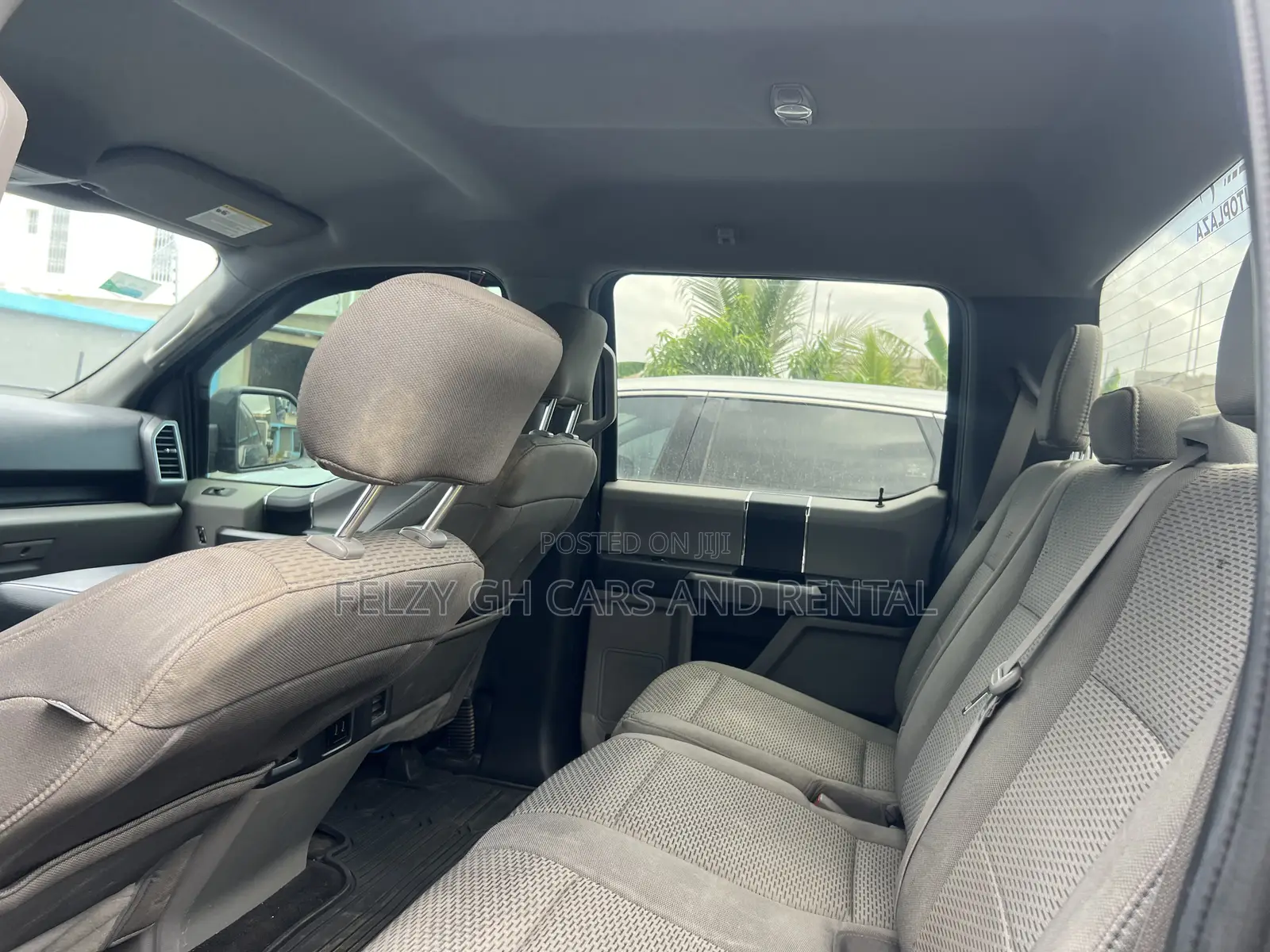 Ford F-150 XLT 4x2 Regular Cab Styleside 8 ft. box 141 in. WB 2019 Blue