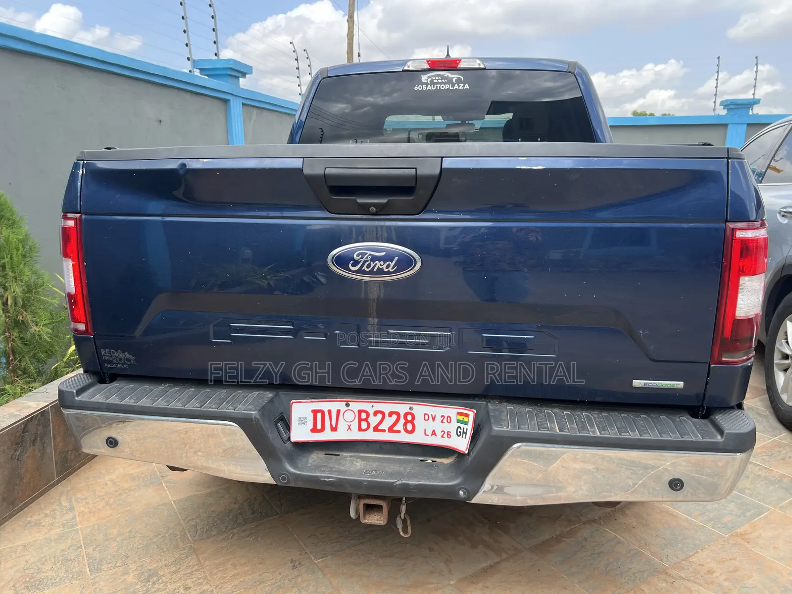 Ford F-150 XLT 4x2 Regular Cab Styleside 8 ft. box 141 in. WB 2019 Blue
