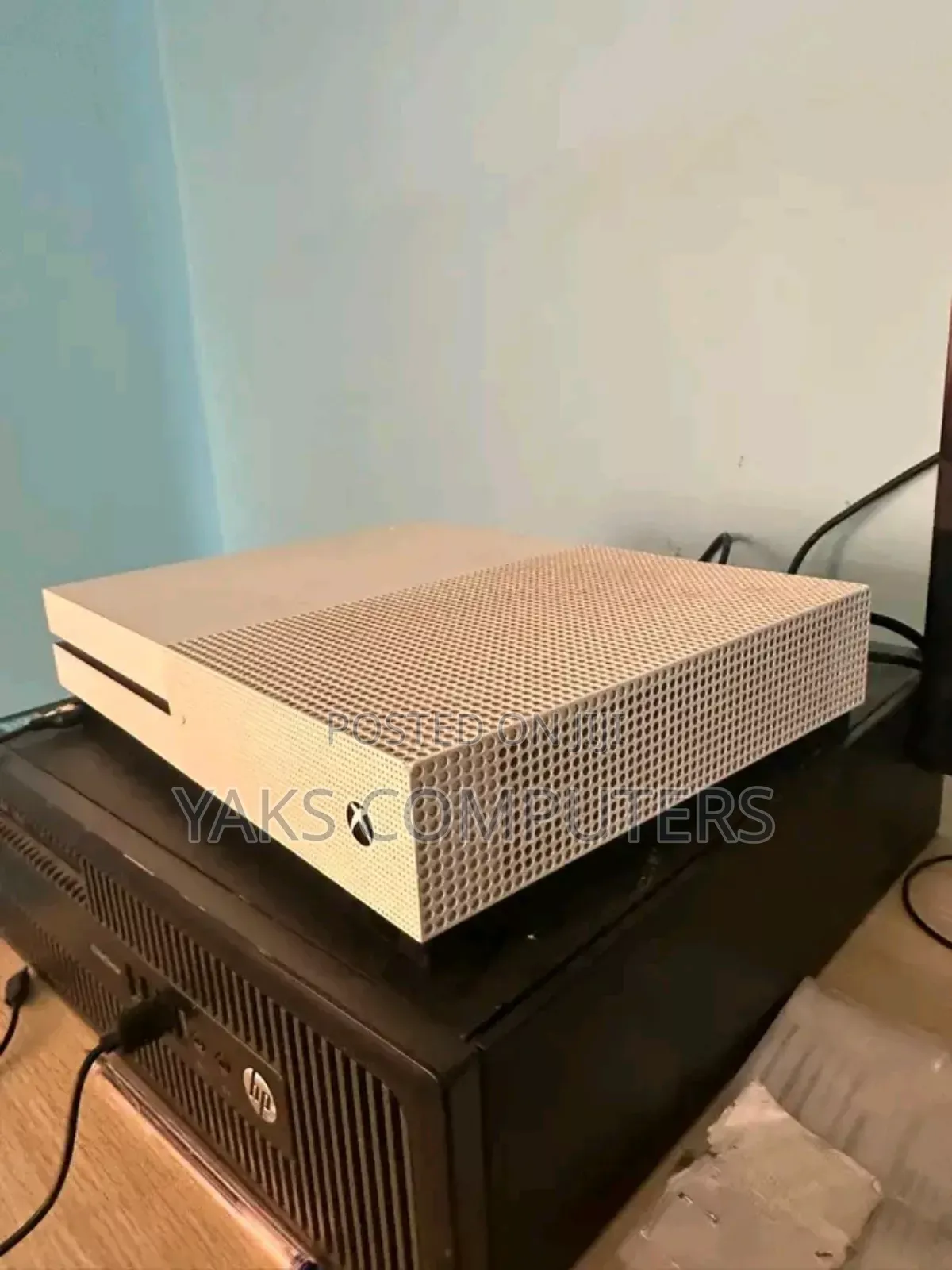 Xbox One S White