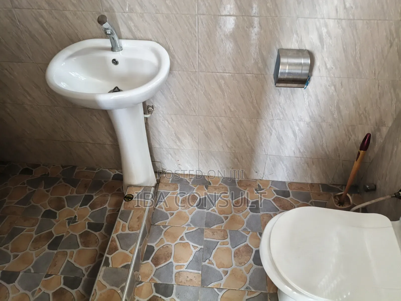 2bdrm Apartment in Amrahia for rent