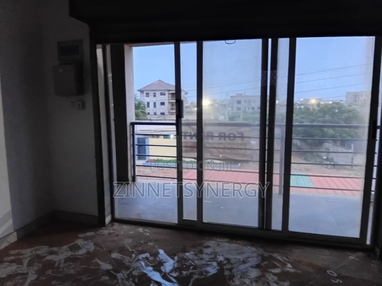 Double Shop for Rent