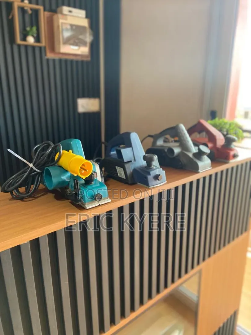 Electric Hand Planers / Wood Planers