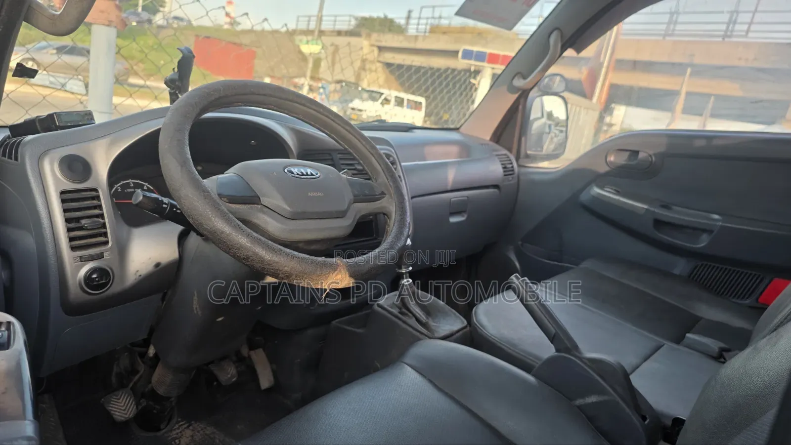 Kia Bongo 2013 Blue