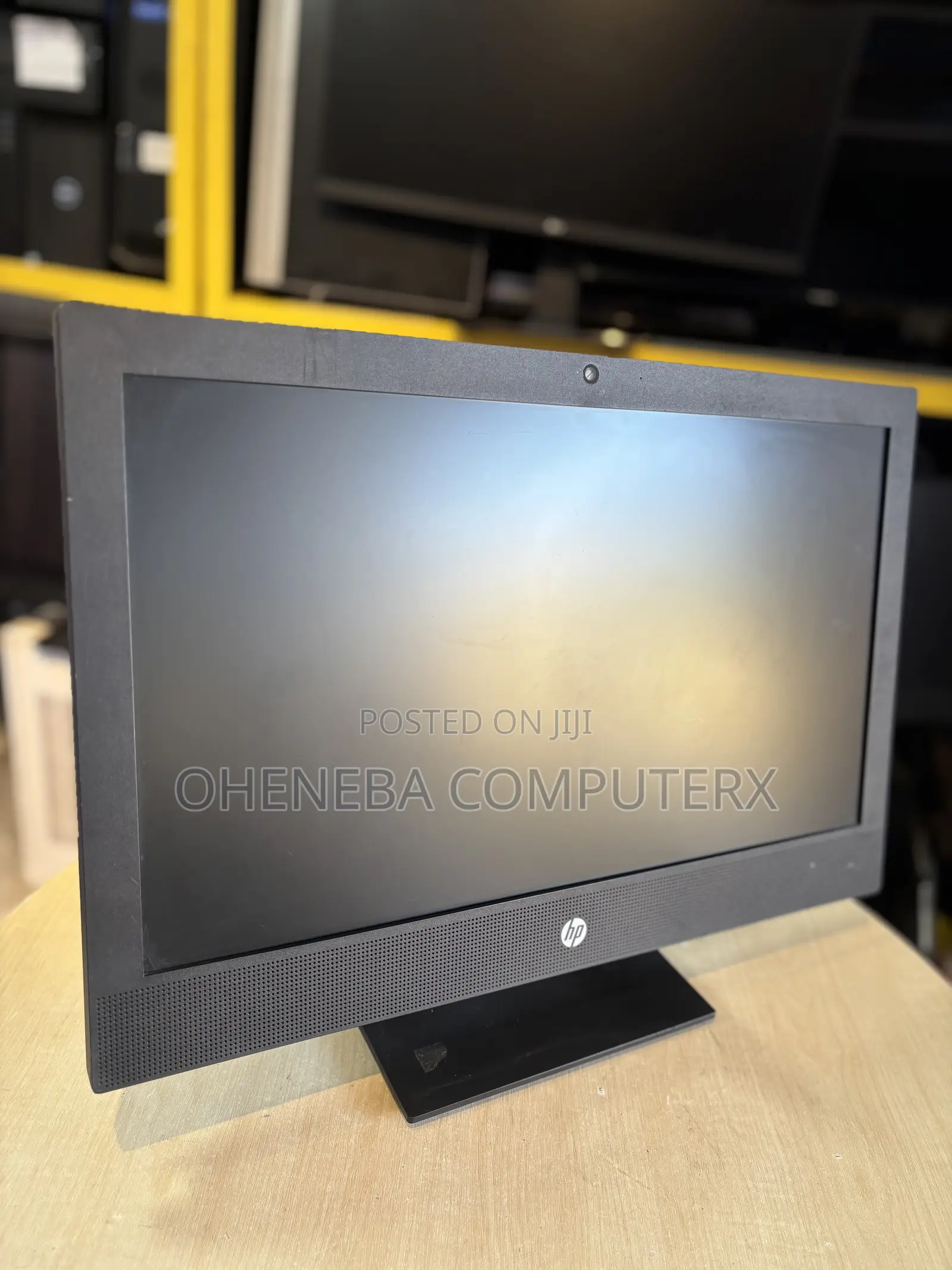 Desktop Computer HP ProOne 400 8GB Intel Core i7 SSD 256GB