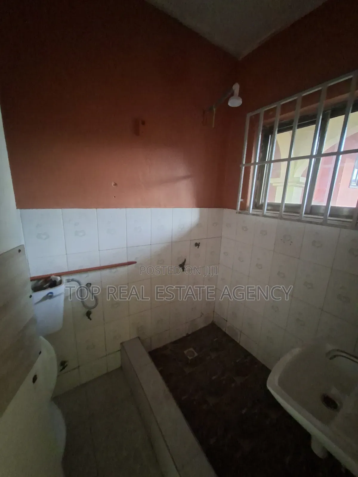 1bdrm Apartment in Achomota Mall, Ga East Municipal for rent