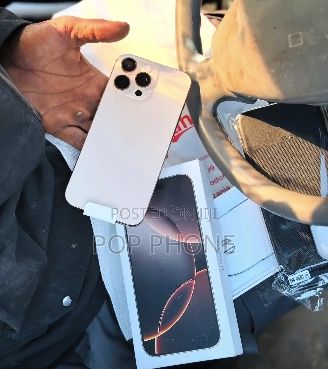 Apple iPhone 16 Pro Max 256 GB Gold