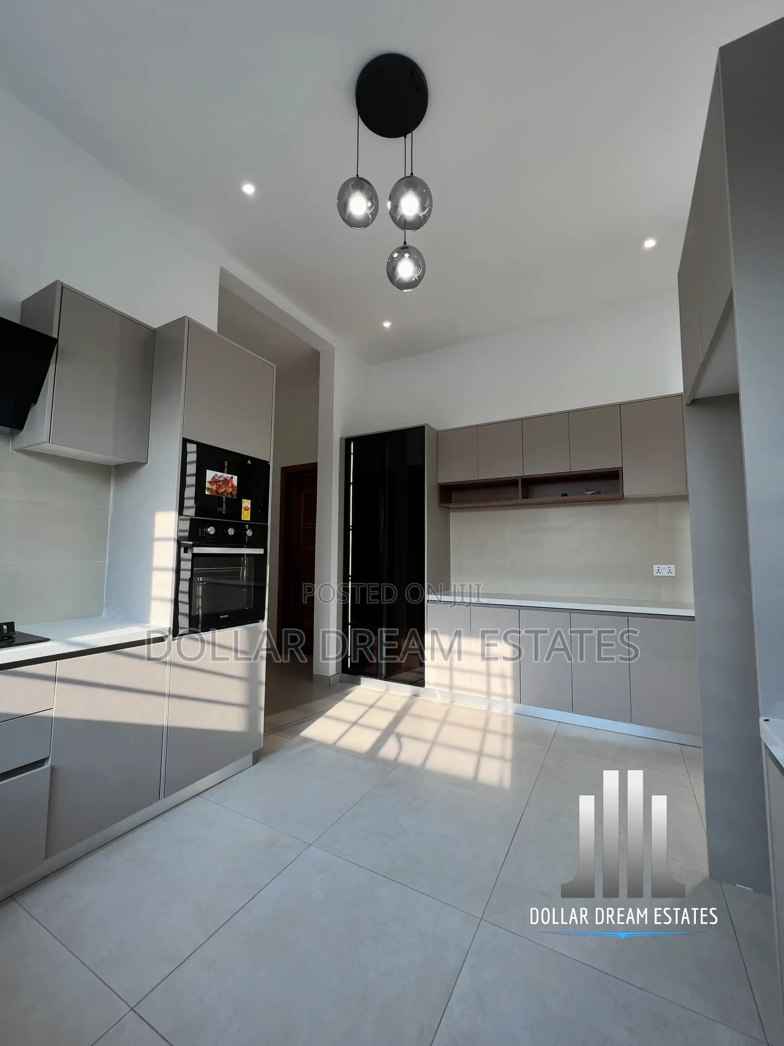 4bdrm House in North Legon for rent