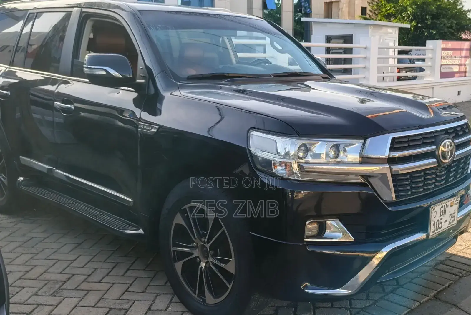 Toyota Land Cruiser 2012 Black