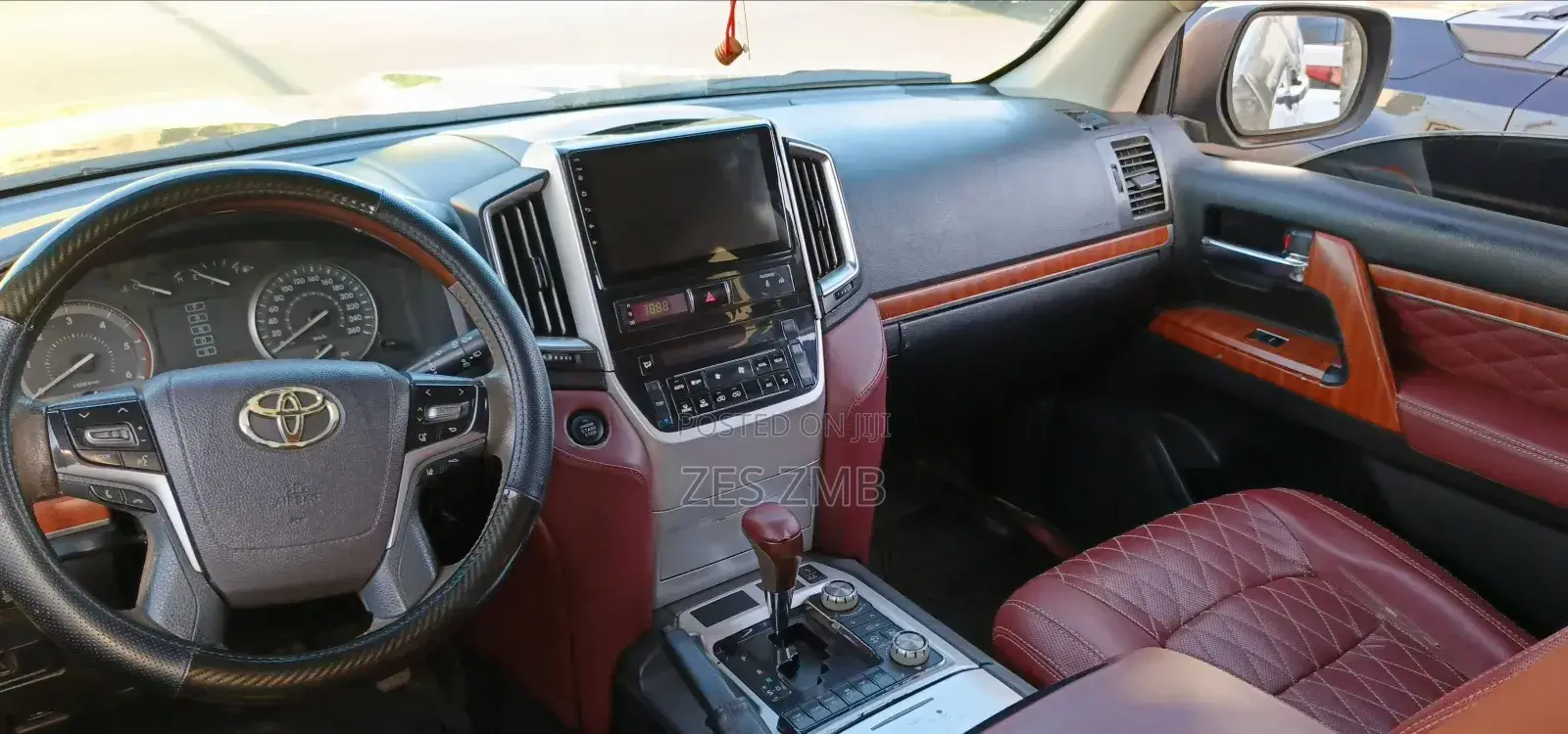 Toyota Land Cruiser 2012 Black
