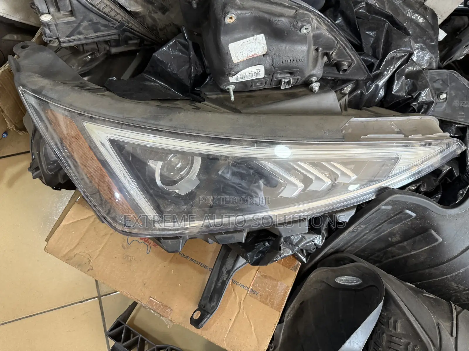 2019-2021 Hyundai Elantra Rh Headlight Halogen Assy Oem