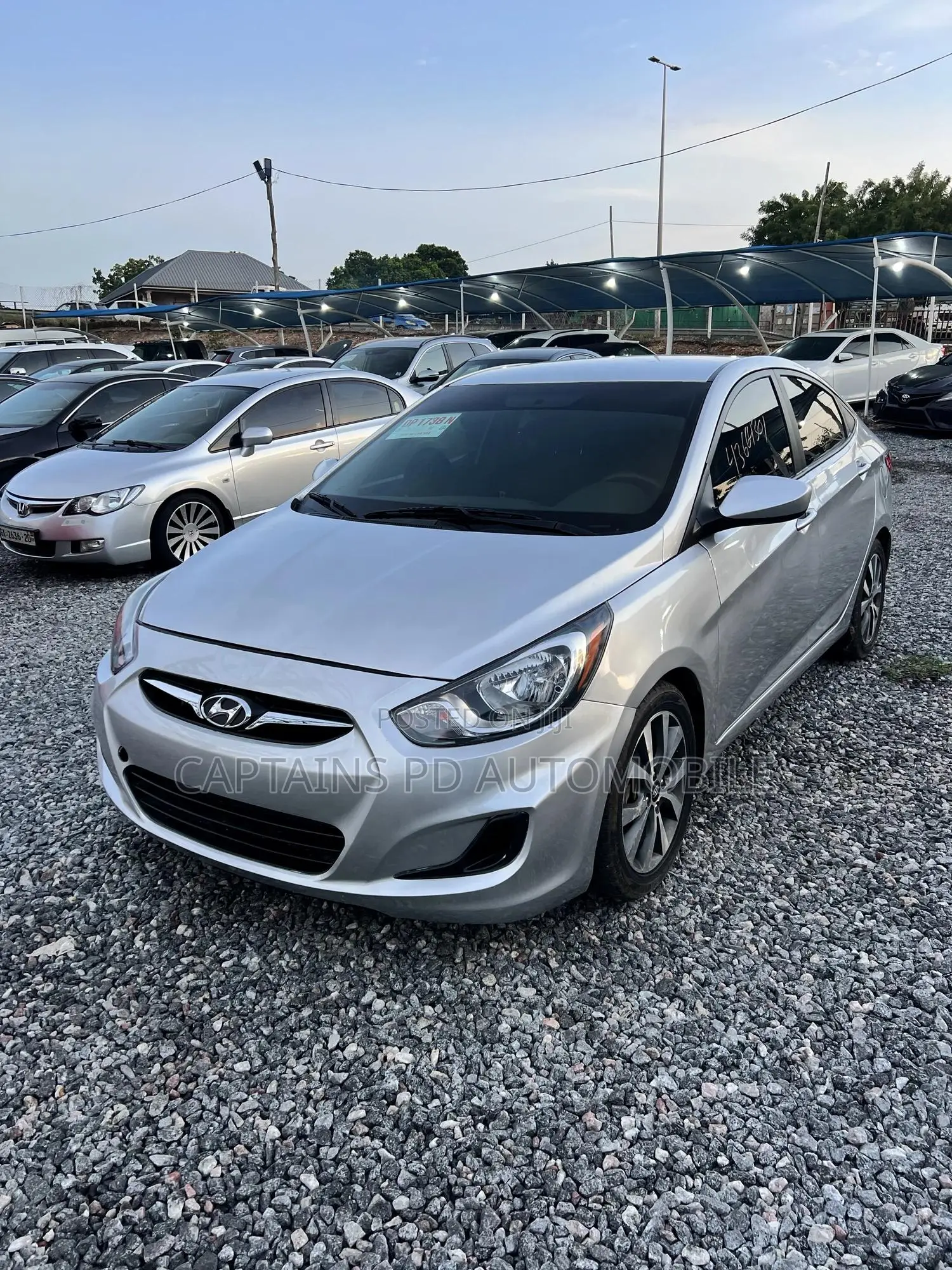 Hyundai Accent SE Sedan 2017 Silver