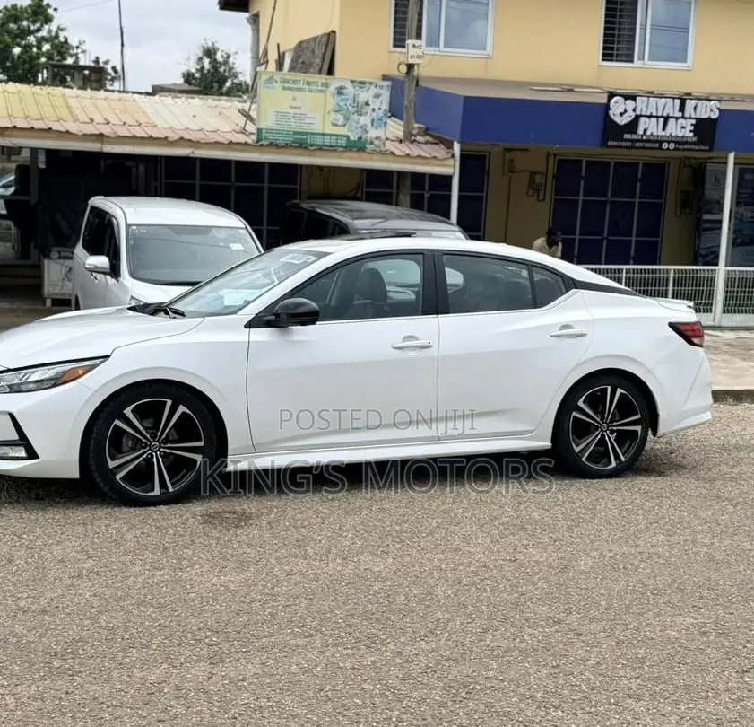 Nissan Sentra SR 2020 White