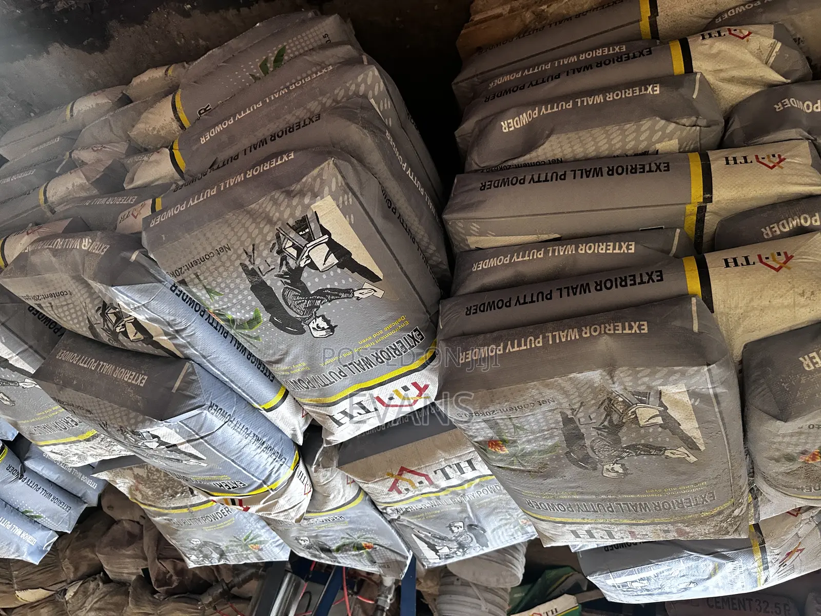 Skimming Putty Powder(Gray and White)
