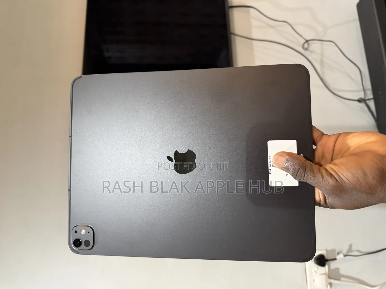 Apple iPad Pro 13 (2025) 1 TB Black