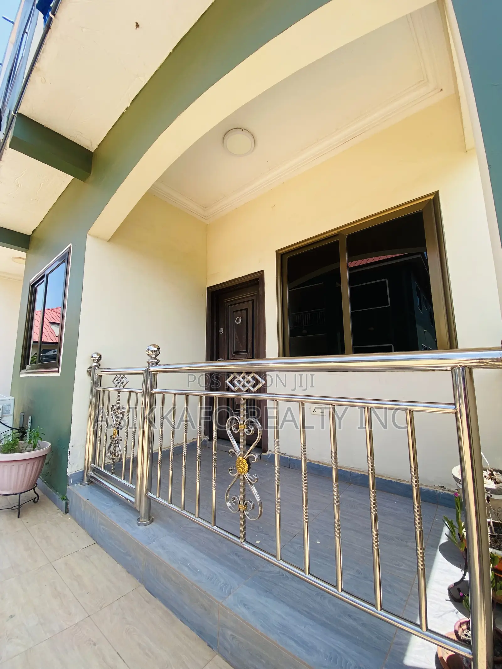 1bdrm Apartment in Basket, Spintex for rent